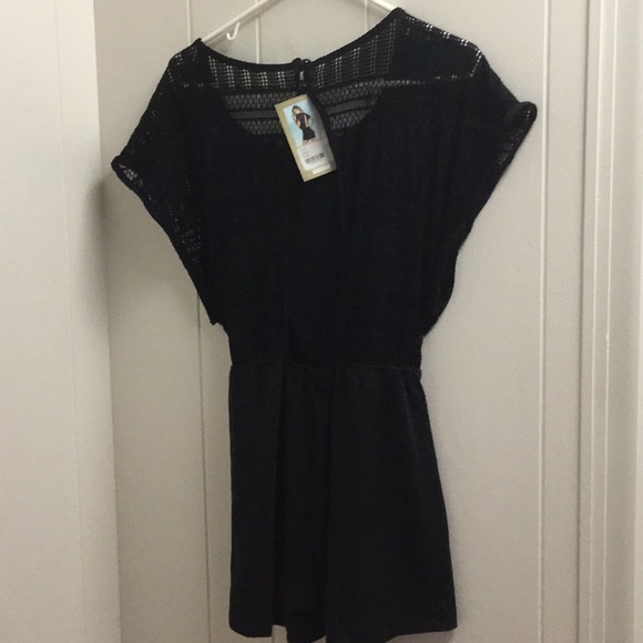 ❌ SOLD Mapale’ size large romper. NWT - Picture 4 of 8